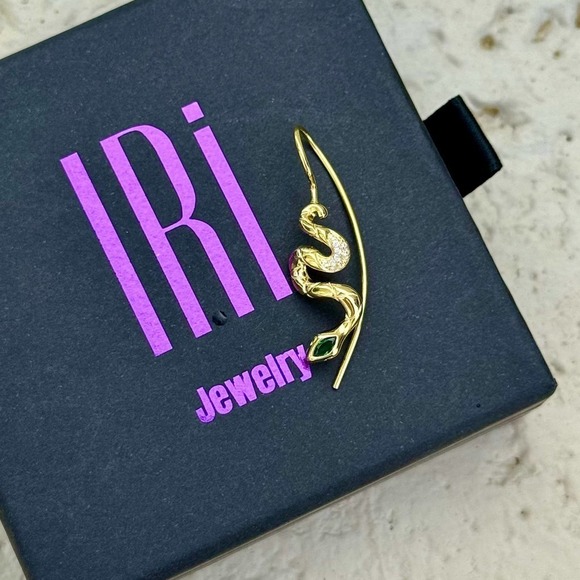 Snake non-pierced ear cuff with CZ diamonds -  Gold - Picture 2 of 4